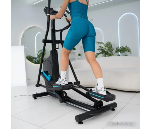 Эллиптический тренажер Oxygen Fitness Phantom M LCD Эллиптический тренажер Oxygen Fitness Phantom M LCD