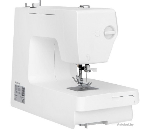 Электромеханическая швейная машина Comfort 3040