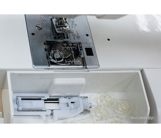 Швейная машина Janome ArtDecor 724E Швейная машина Janome ArtDecor 724E