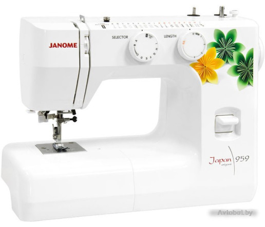 Швейная машина Janome Japan 959